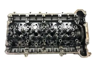 Mercedes om934 truck cylinder head