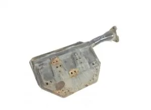 Mud guard support rear left axle scania