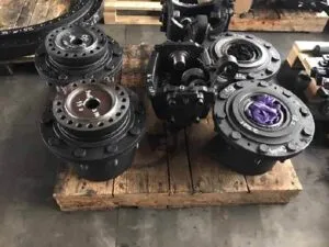 Excavator wheel hub liebherr 914/924 – industrial replacement parts