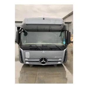 Mercedes actros mp4 bigspace cabin