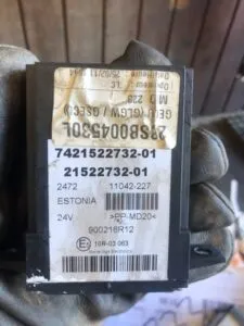 Volvo control unit 7421522732-01 24v estonia 21522732-01