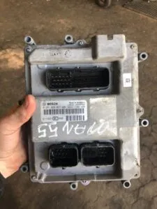 Bosch motor calculator 0 281 020 867 for man d2676 lf07