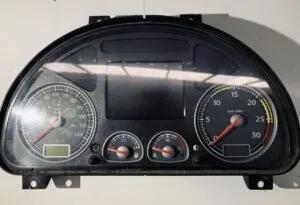 Iveco dashboard clocks 504276235 – speedometer, tachometer, and fuel gauge