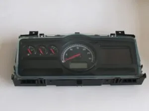 Dashboard clock renault 7421050635