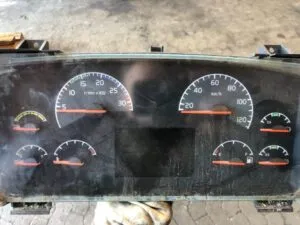 Volvo dashboard clocks, model 21375853, 2012