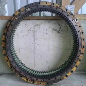 Rotary crown for liebherr 922