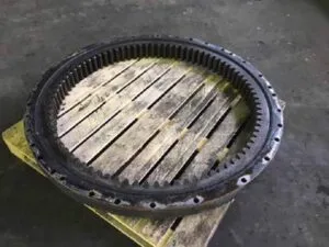 New holland ec60 swing crown