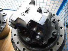 Hitachi HMT107CF-25D Type Hydro Motor for Fiat-Hitachi FH220 for Sale