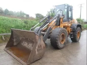 We dismantle case 621dxt front loader – original parts available