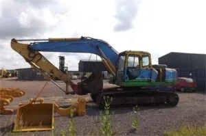 Dismantling excavator komatsu pc210 lc-7