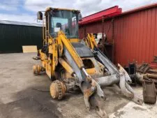 We are dismantling JCB 446B Front Loader - Year 1997