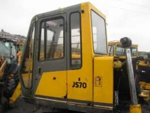 Jcb js70 excavator cabin for dismantling