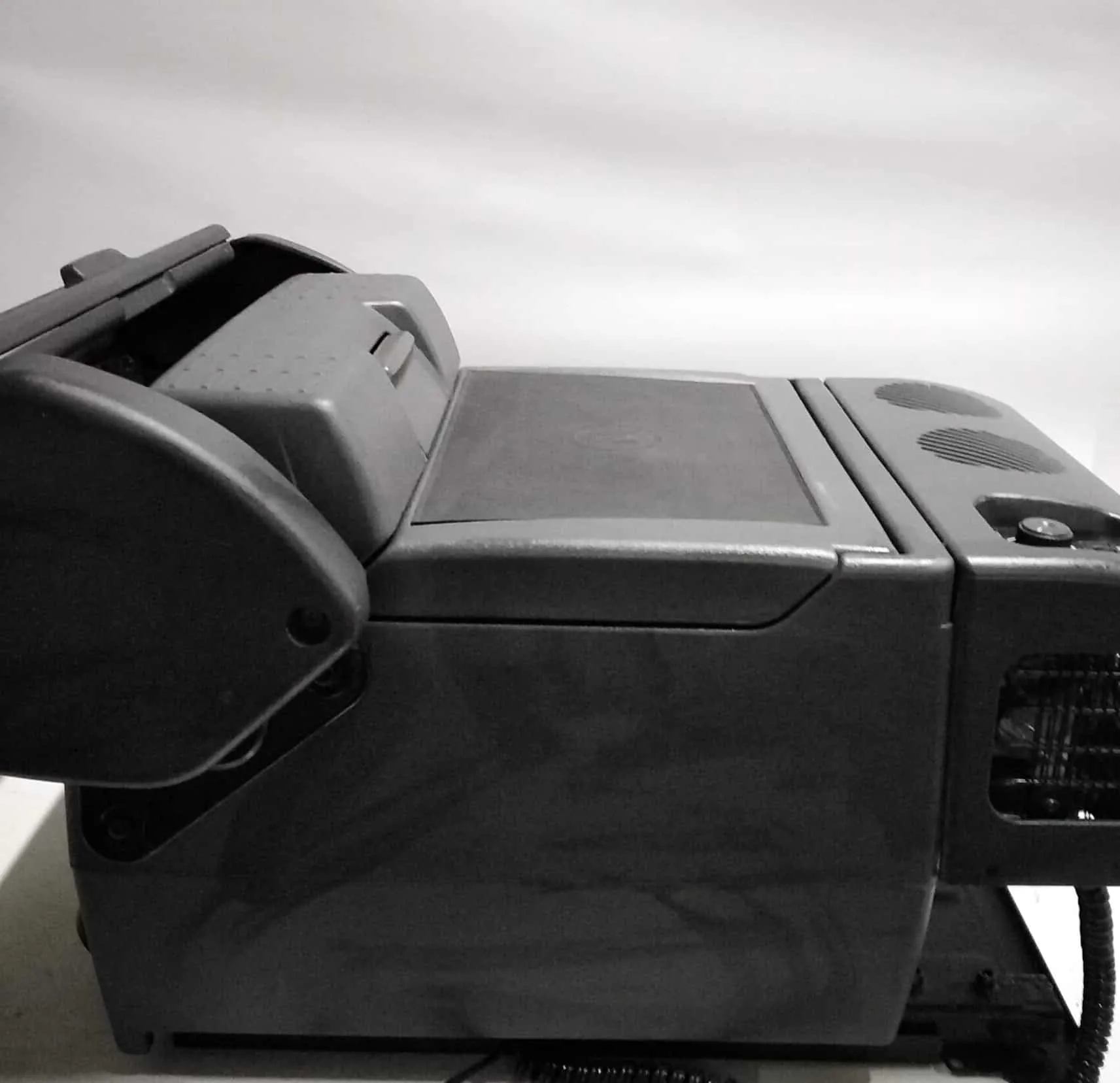 Refrigerator MAN TGX Euro 6 – 2017, 35L, with Extendable Table