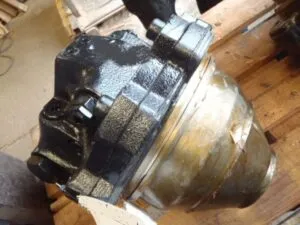 Hitachi hmt134cf-28c hydraulic motor for hitachi ex300 excavator