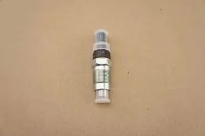Kubota v1305bbec engine injector