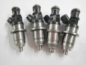 Mitsubishi s4q2 engine injector