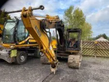 Excavator Dismantling JCB JS130 Year 2003