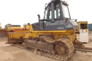 We are dismantling komatsu bulldozer d61ex-12