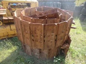 Caterpillar d6 bulldozer crawler chain with shoes – used
