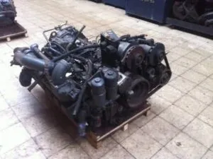 Mercedes-benz om457hla engine 12 – front view