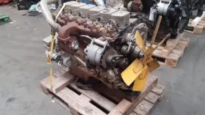 Cummins engine 6bt5. 9-13 second hand