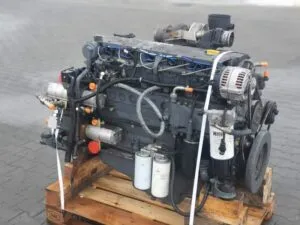Deutz tcd 2013 l6 2v diesel engine