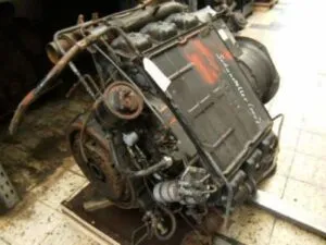 Reconditioned second hand engine deutz f6l413 or original aftermarket parts