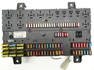 Fuse and relay panel for volvo fm/fh