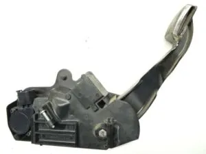 Throttle pedal for volvo fl/fe 13