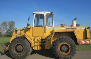 Spare parts from dismantling liebherr l531 front loader