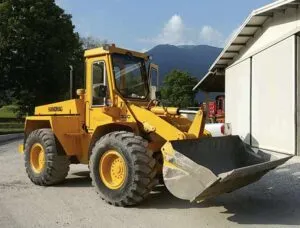 Parts from dismantling for hanomag 33c front loader