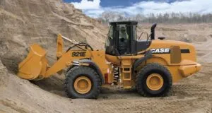 Spare parts for case 921e front loader from dismantling