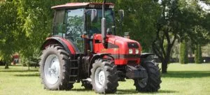 Belarus tractor 1523. 3 in operation in the field