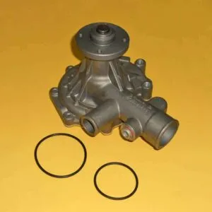 Water pump for bobcat e08, with seals included