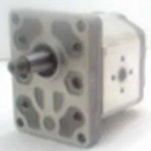 Hydraulic pump for machinery case 5550 – metal block type