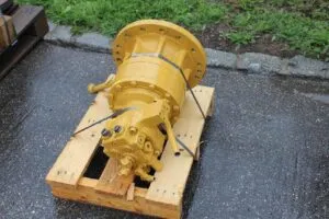 Rotation reducer for caterpillar excavator models e240, e240b, and e240c