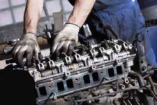 Repair and refurbishment deutz f4l914 engine