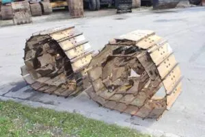 Crawler (crawler chain) for komatsu d31p bulldozer