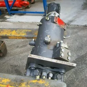 Excavator rotation reducer ok mh 4-5 – refurbished stock
