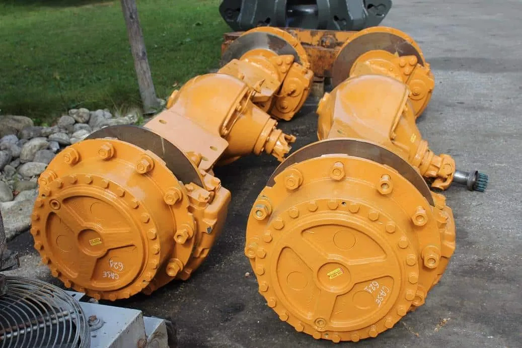 Front-rear axle for CASE machinery
