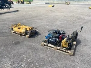 Hydraulic components for liebherr l564 machinery on pallets