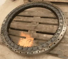 Volvo EW160 Swing Ring