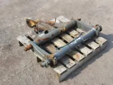 Quick coupling for Volvo L508 – Used industrial equipment