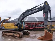 Volvo Excavator – Spare Parts and Dismantling