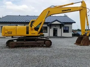 I dismantle komatsu pc200-6 excavator