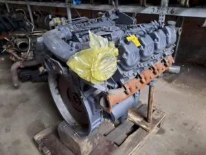 Complete engine mercedes-benz om442