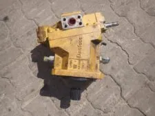 Danfoss hydraulic motor for Caterpillar 926M front loader