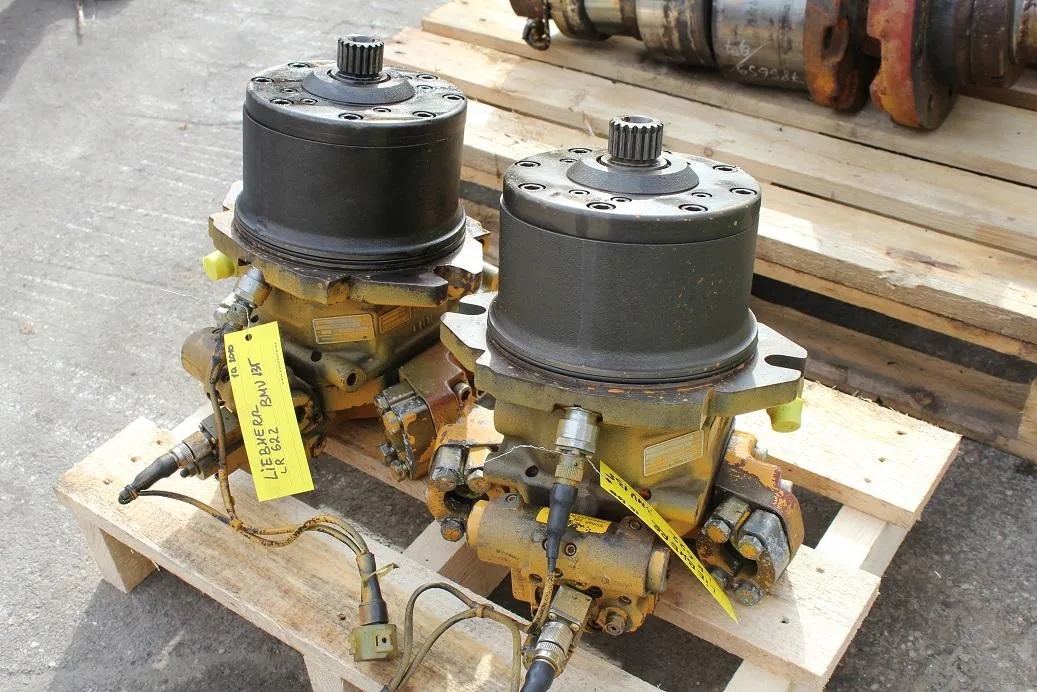 Hydraulic motor for Liebherr LR 622 bulldozer