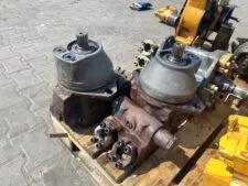 Hydraulic motors for Liebherr R944