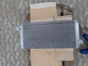 Cooling radiator for caterpillar 926m